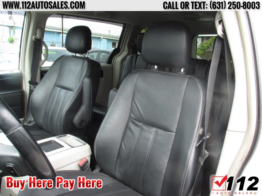 2013 Chrysler Town & Country Touri