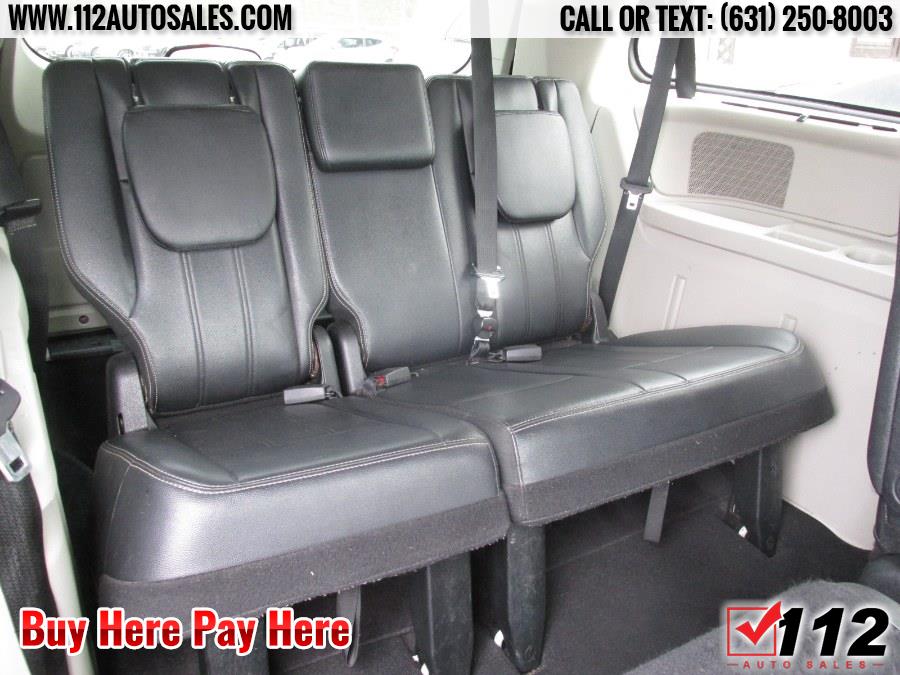 2013 Chrysler Town & Country Touri