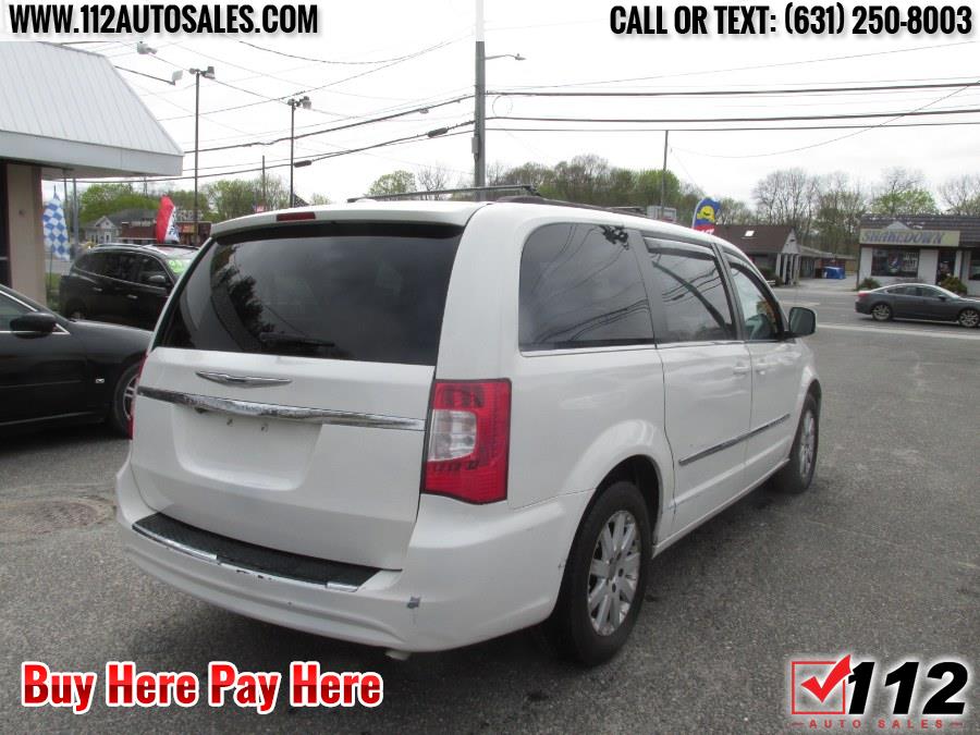 2013 Chrysler Town & Country Touri