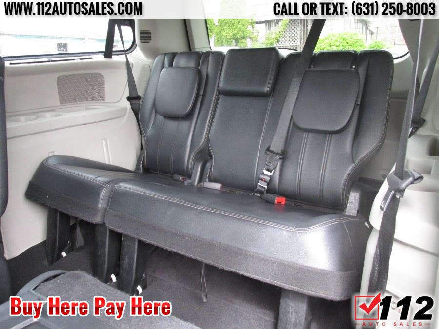 2013 Chrysler Town & Country Touri