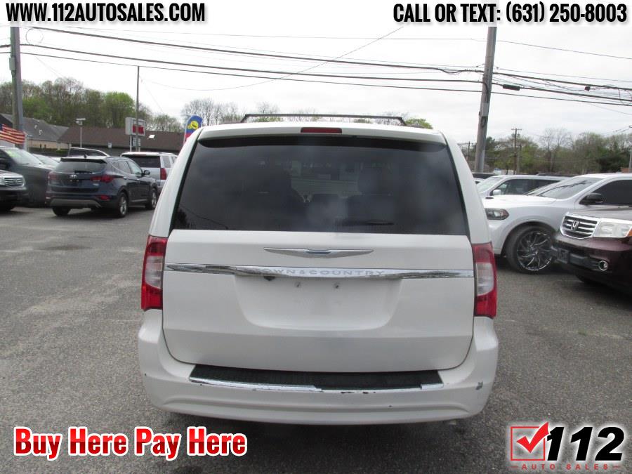 2013 Chrysler Town & Country Touri