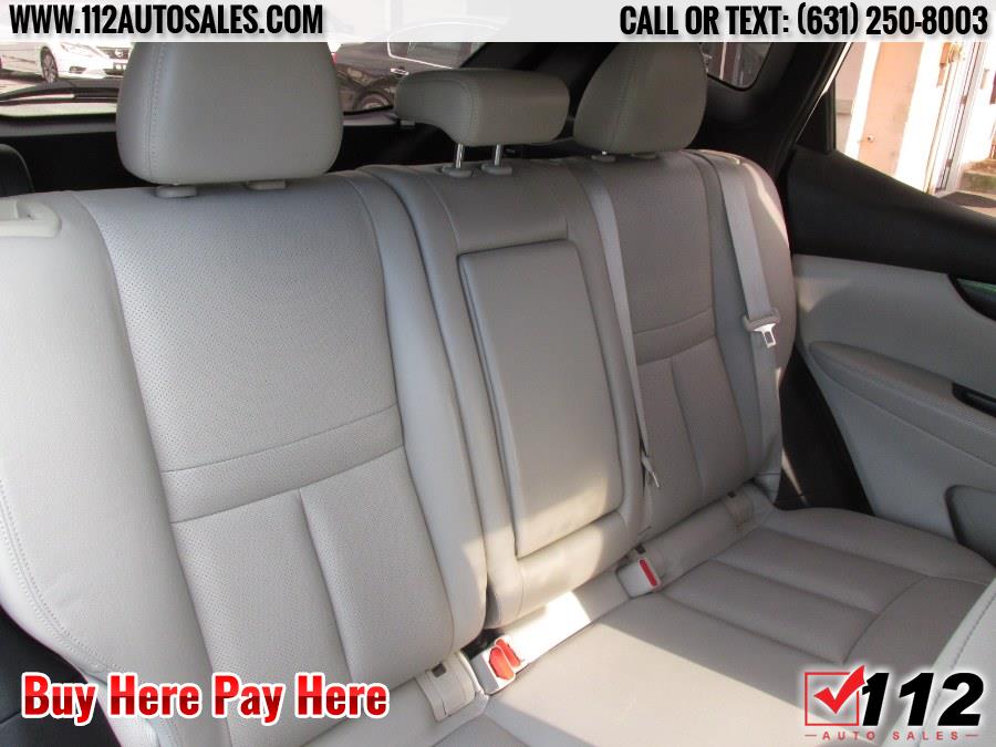 2018 Nissan Rogue Sport S; Sl