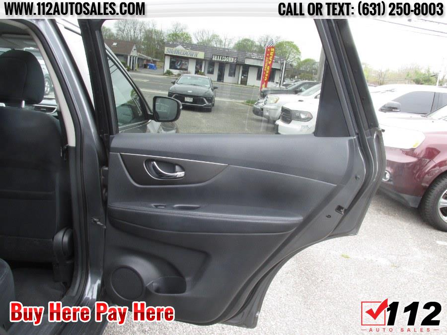 2015 Nissan Rogue S; Sl; Sv