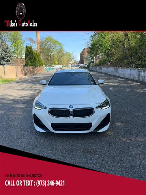 2022 BMW 2 Series 230i Coupe's photo