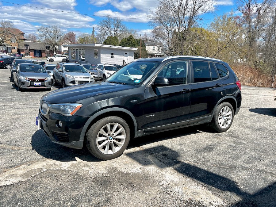 View vehicle photo 7