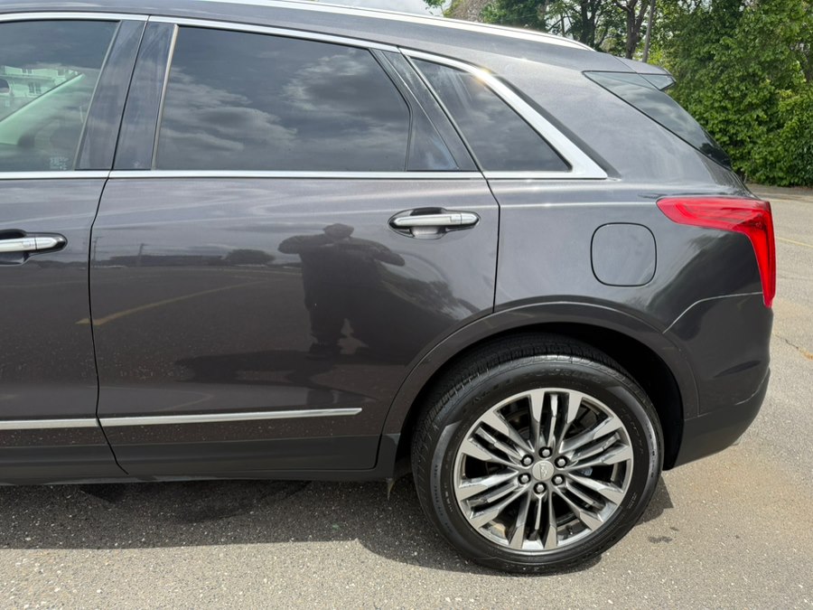 2017 Cadillac XT5 FWD 4dr Premium Luxury - 11