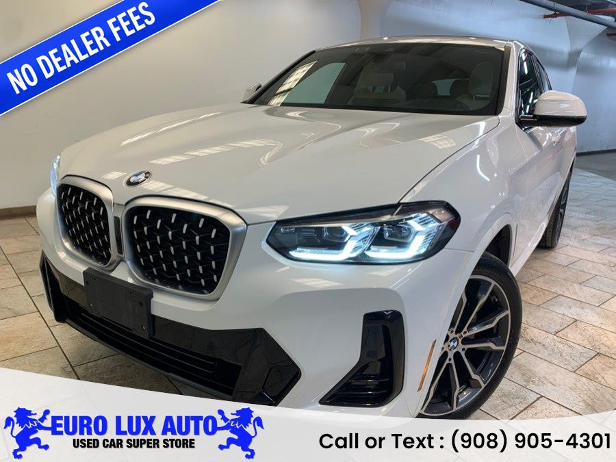 2023 BMW X4 xDrive30i's photo