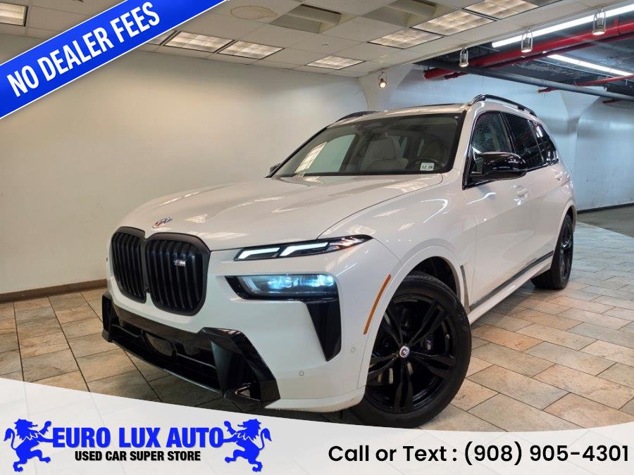 2023 BMW X7 M60i's photo
