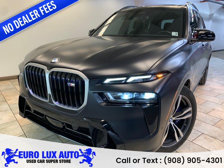 2024 BMW X7 M60i's photo