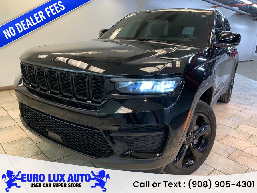 2023 Jeep Grand Cherokee Altitude 4x4's photo