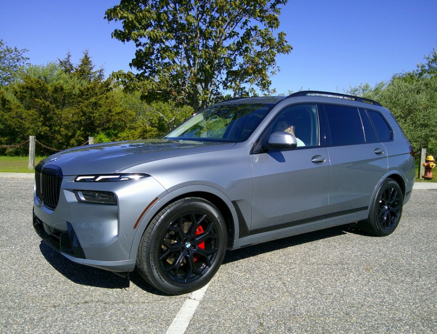View vehicle photo 7