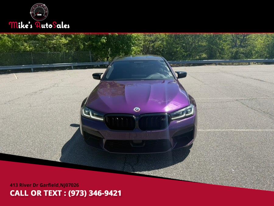 2022 BMW M5 -'s photo