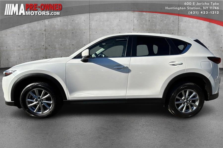 View vehicle photo 7