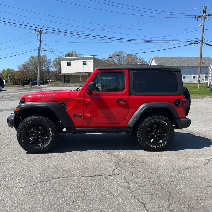 View vehicle photo 5
