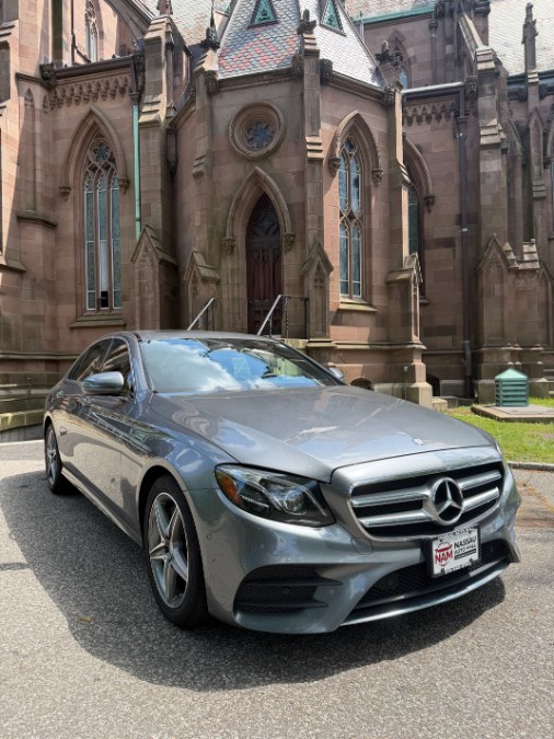 Mercedes-Benz E-Class E 300 Sport 4MATIC Sedan - Image 4