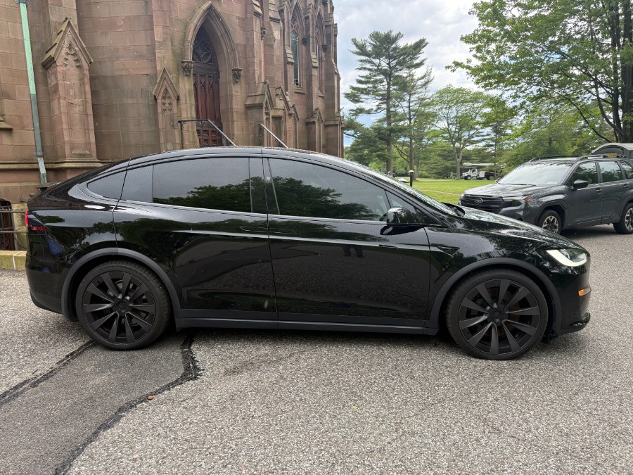Tesla Model X Plaid AWD - Image 3