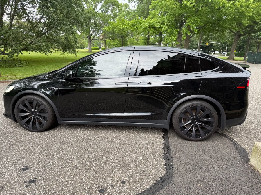 Tesla Model X Plaid AWD - Image 4