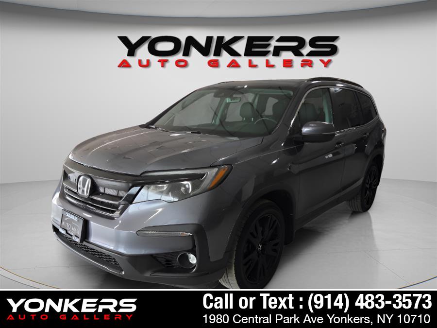 Sonic Gray Pearl 2022 Honda Pilot SE AWD SUV / Crossover All-Wheel Drive Automatic